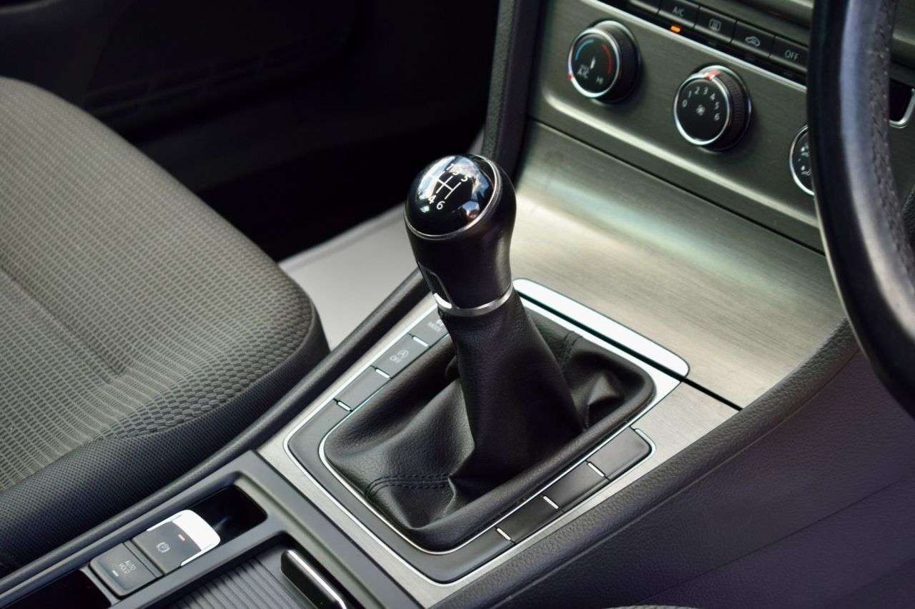 2013 VOLKSWAGEN GOLF 2013 VOLKSWAGEN GOLF
