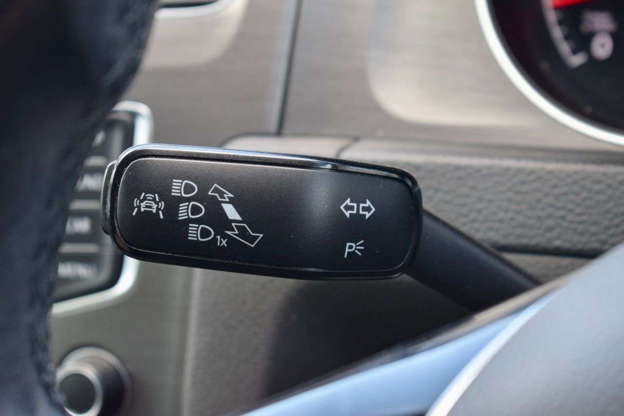 2013 VOLKSWAGEN GOLF 2013 VOLKSWAGEN GOLF