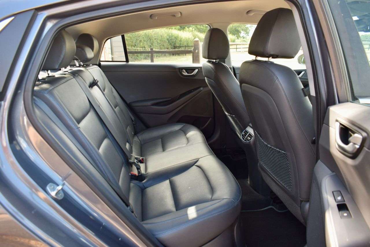 2018 HYUNDAI IONIQ 2018 HYUNDAI IONIQ