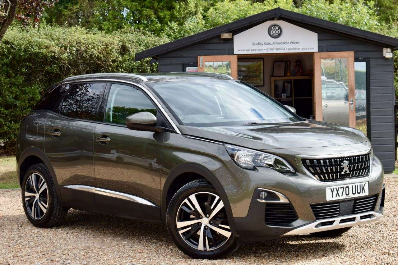 A 2020 PEUGEOT 3008 1.5 BlueHDi Allure SUV 5dr Diesel Manual Euro 6 (s/s) (130 ps) FULL SERVICE A 2020 PEUGEOT 3008 1.5 BlueHDi Allure SUV 5dr Diesel Manual Euro 6 (s/s) (130 ps) FULL SERVICE