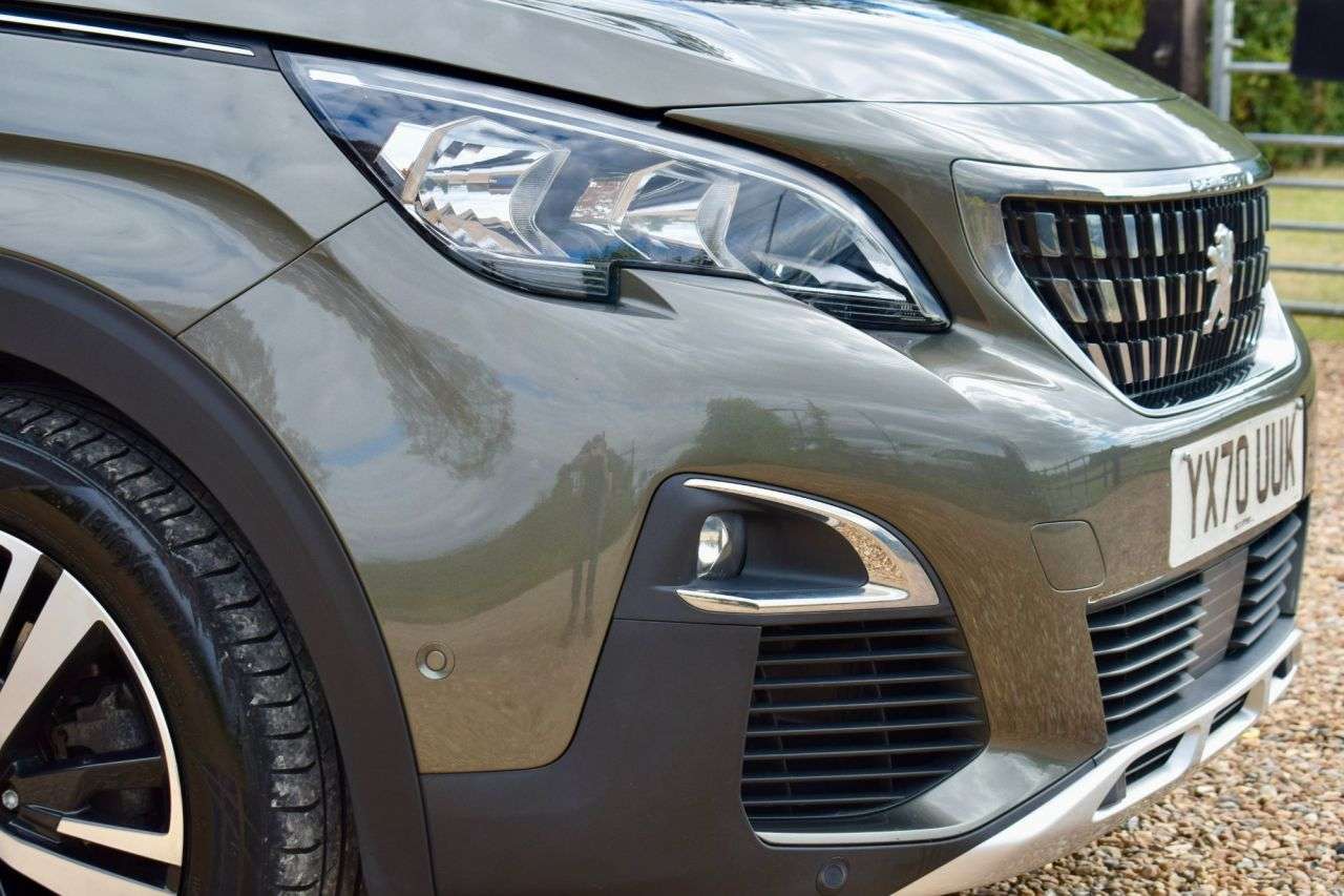 2020 PEUGEOT 3008 2020 PEUGEOT 3008