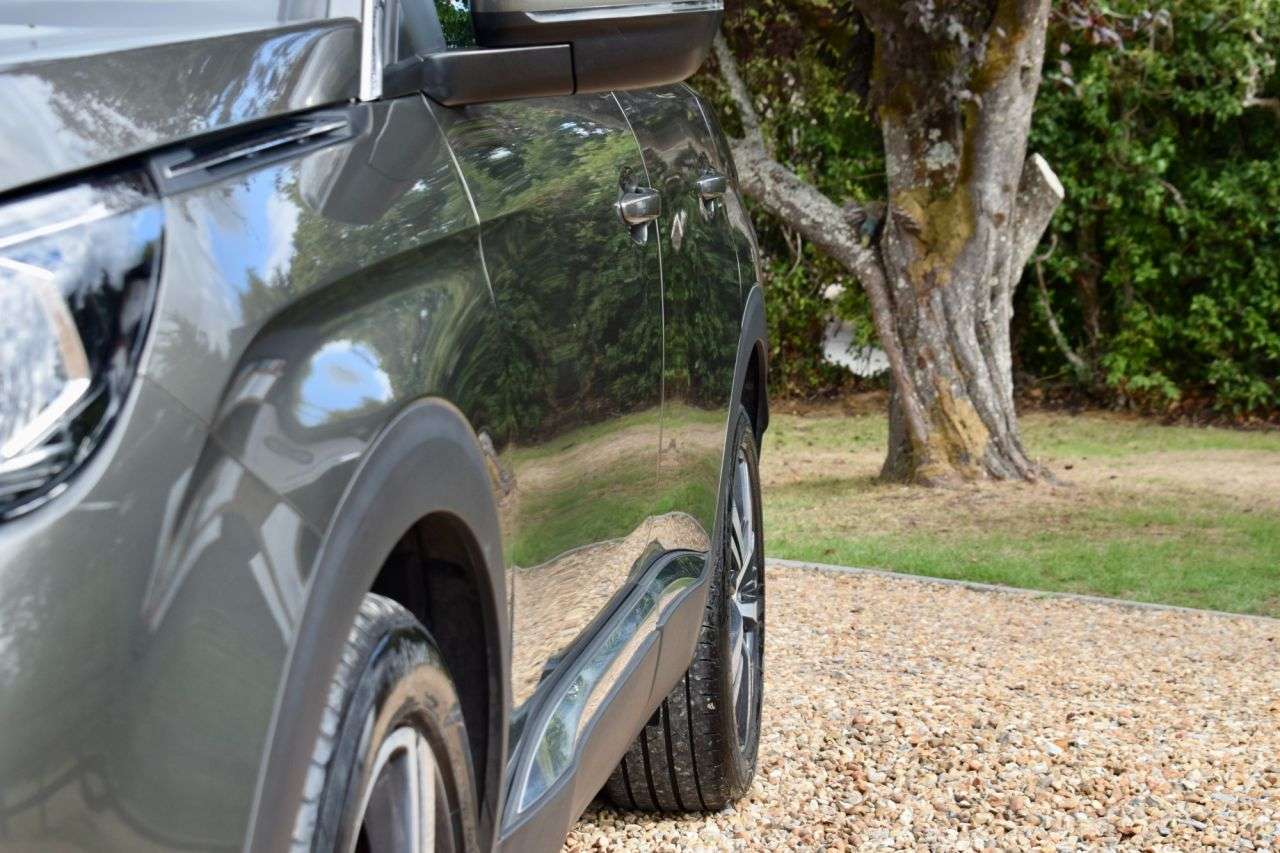 2020 PEUGEOT 3008 2020 PEUGEOT 3008