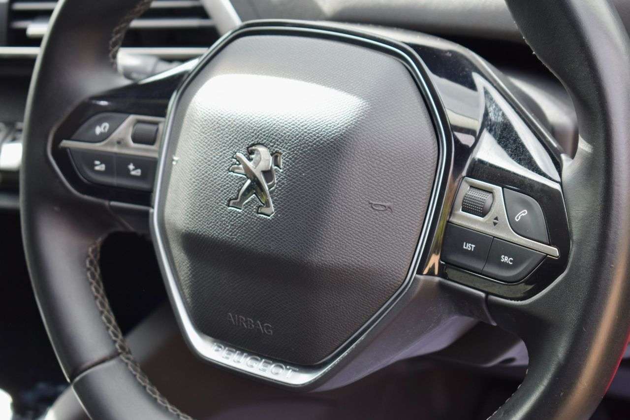 2020 PEUGEOT 3008 2020 PEUGEOT 3008