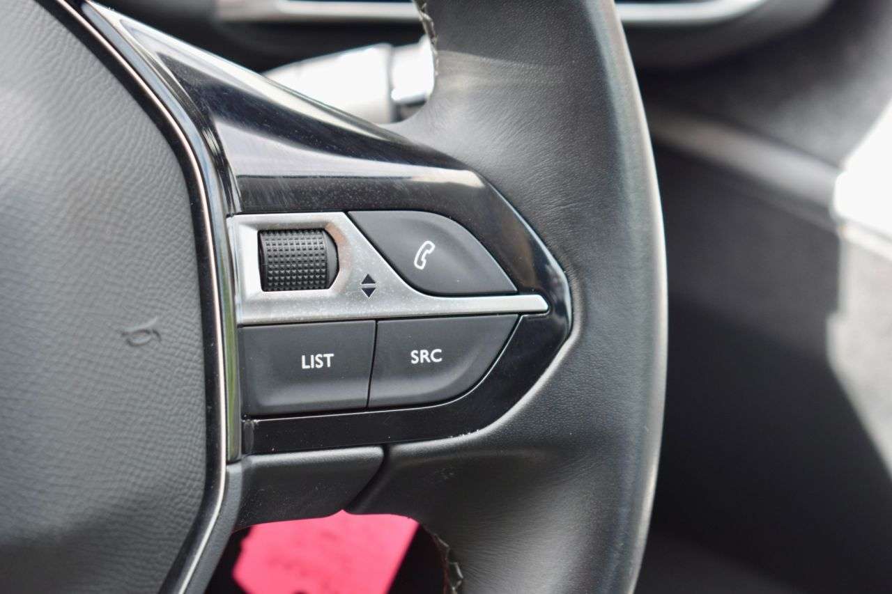2020 PEUGEOT 3008 2020 PEUGEOT 3008