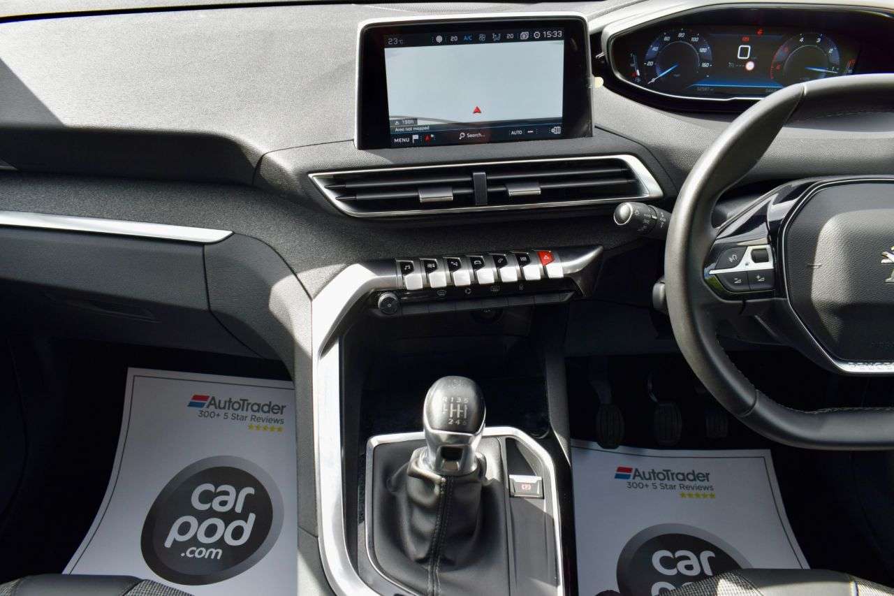 2020 PEUGEOT 3008 2020 PEUGEOT 3008