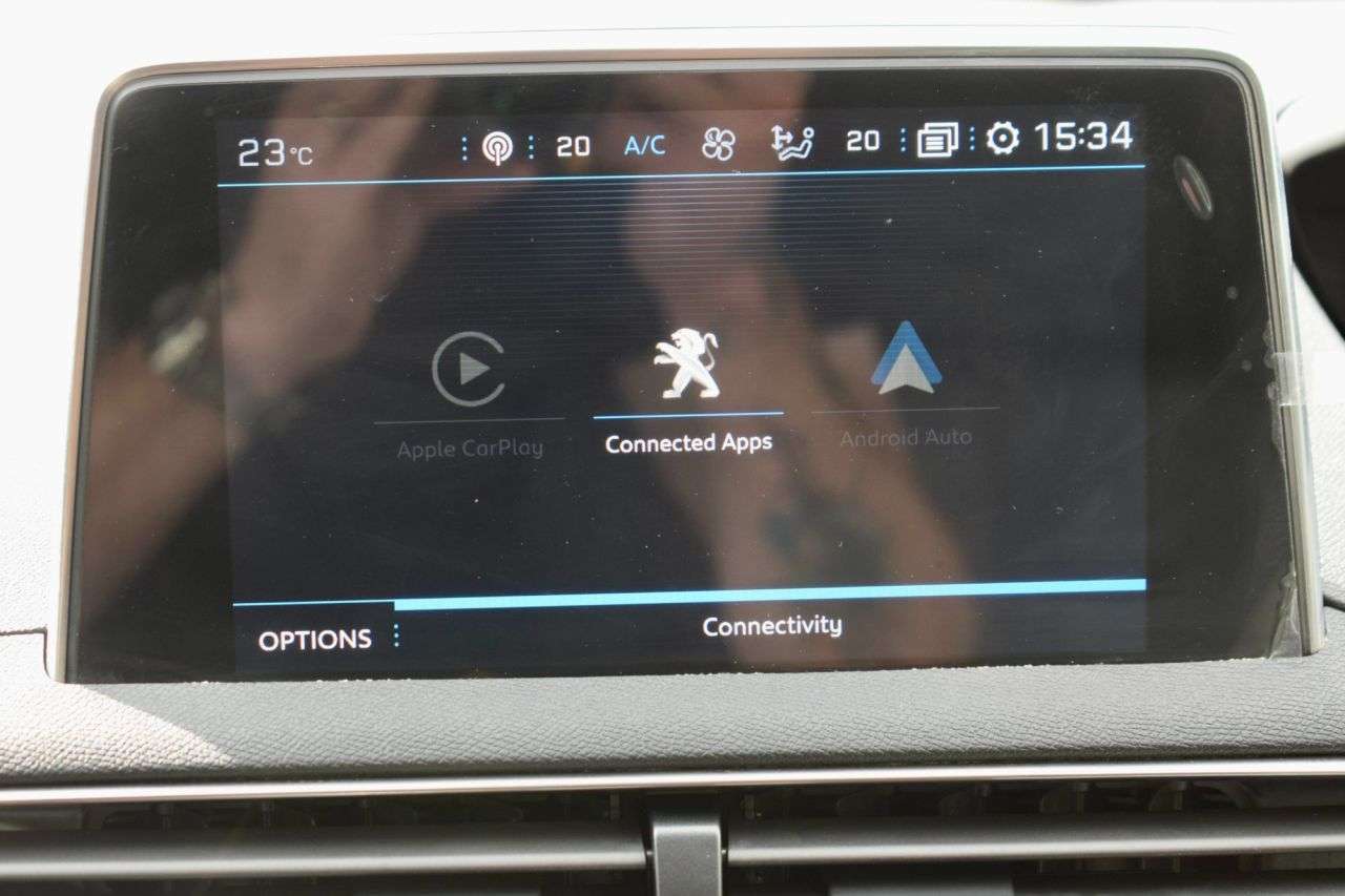 2020 PEUGEOT 3008 2020 PEUGEOT 3008
