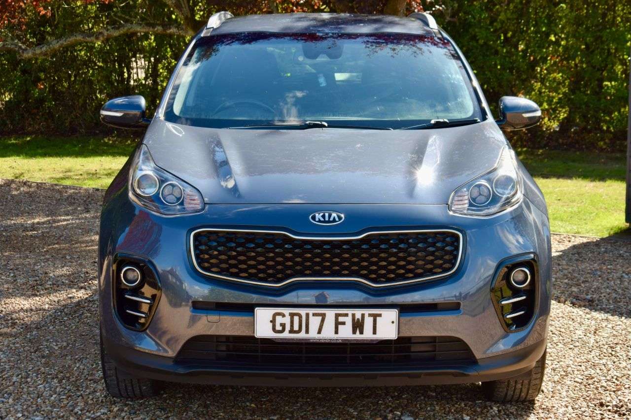 A 2017 KIA SPORTAGE 1.6 GDi 2 SUV 5dr Petrol Manual Euro 6 (s/s) (130 bhp) LOWER INSURANCE GROU A 2017 KIA SPORTAGE 1.6 GDi 2 SUV 5dr Petrol Manual Euro 6 (s/s) (130 bhp) LOWER INSURANCE GROU
