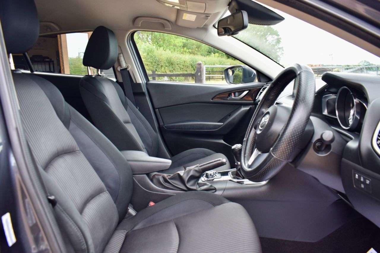 2016 MAZDA MAZDA3 2016 MAZDA MAZDA3