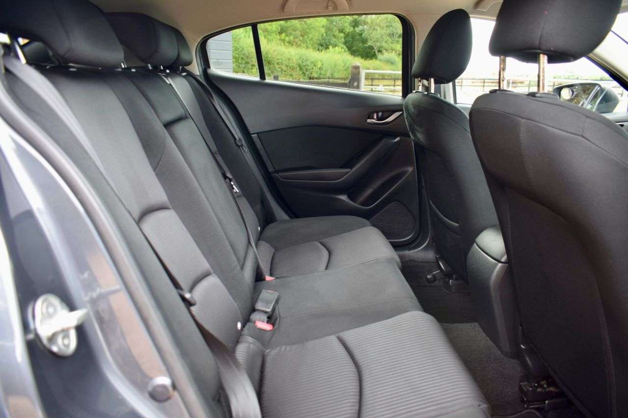 2016 MAZDA MAZDA3 2016 MAZDA MAZDA3