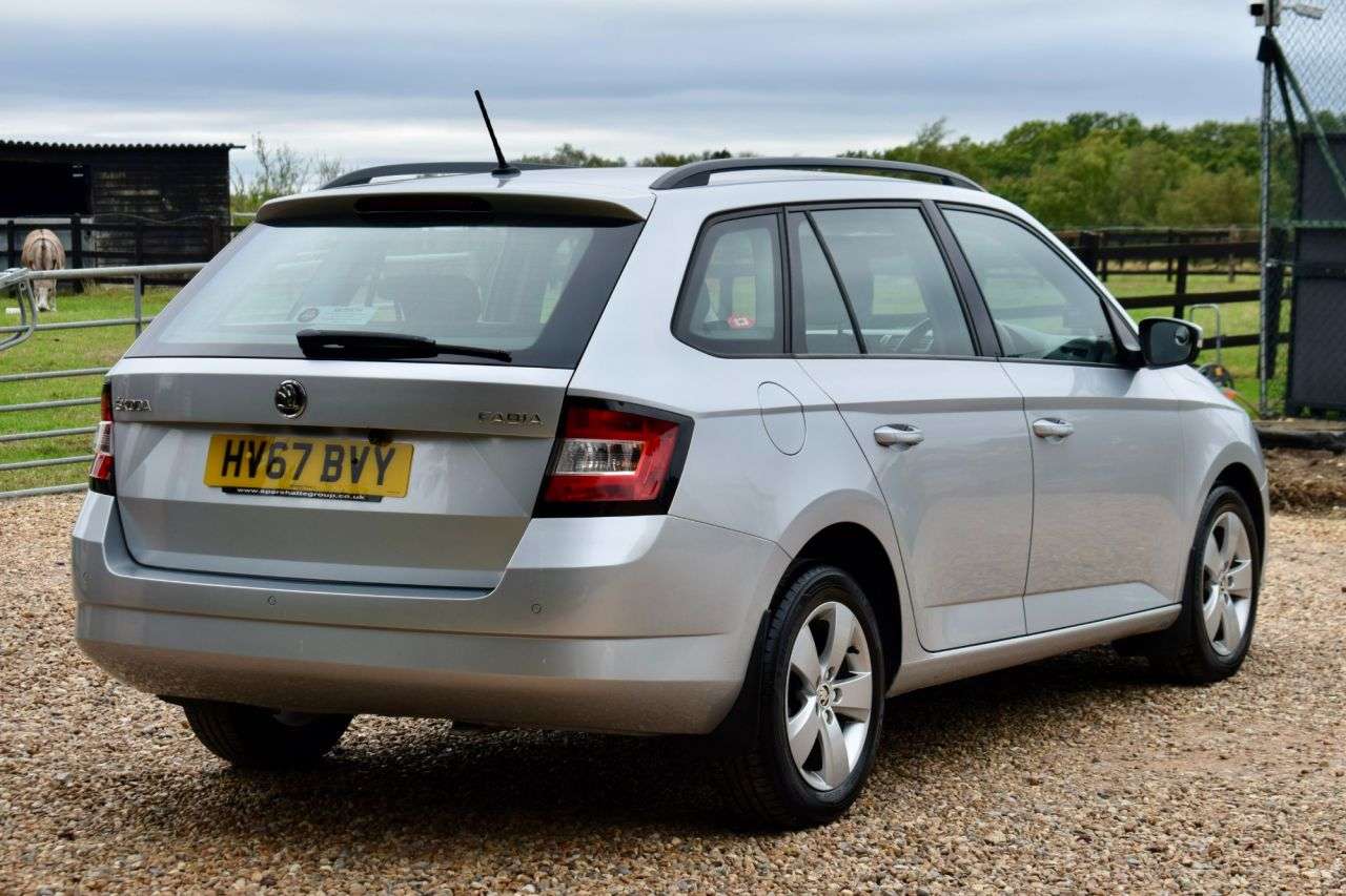 2017 SKODA FABIA 2017 SKODA FABIA