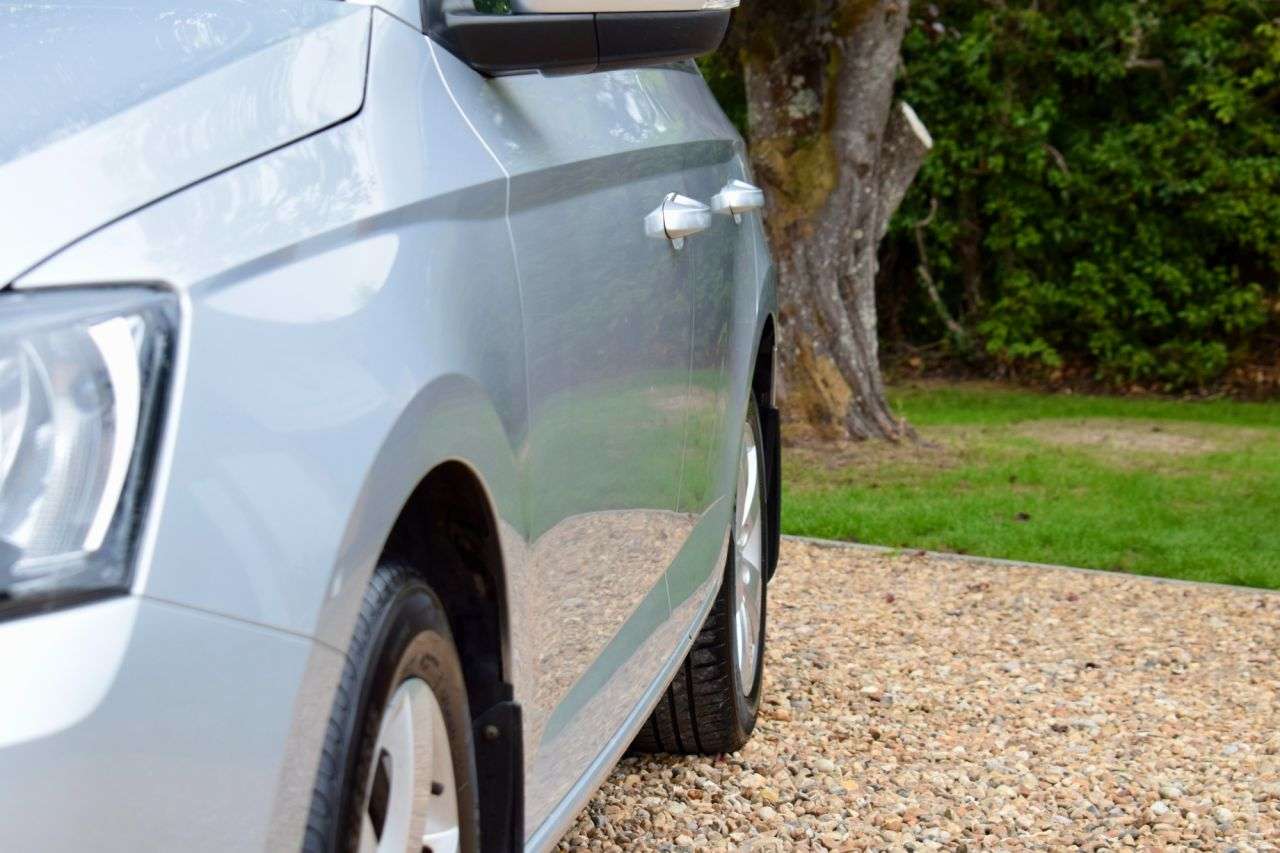 2017 SKODA FABIA 2017 SKODA FABIA