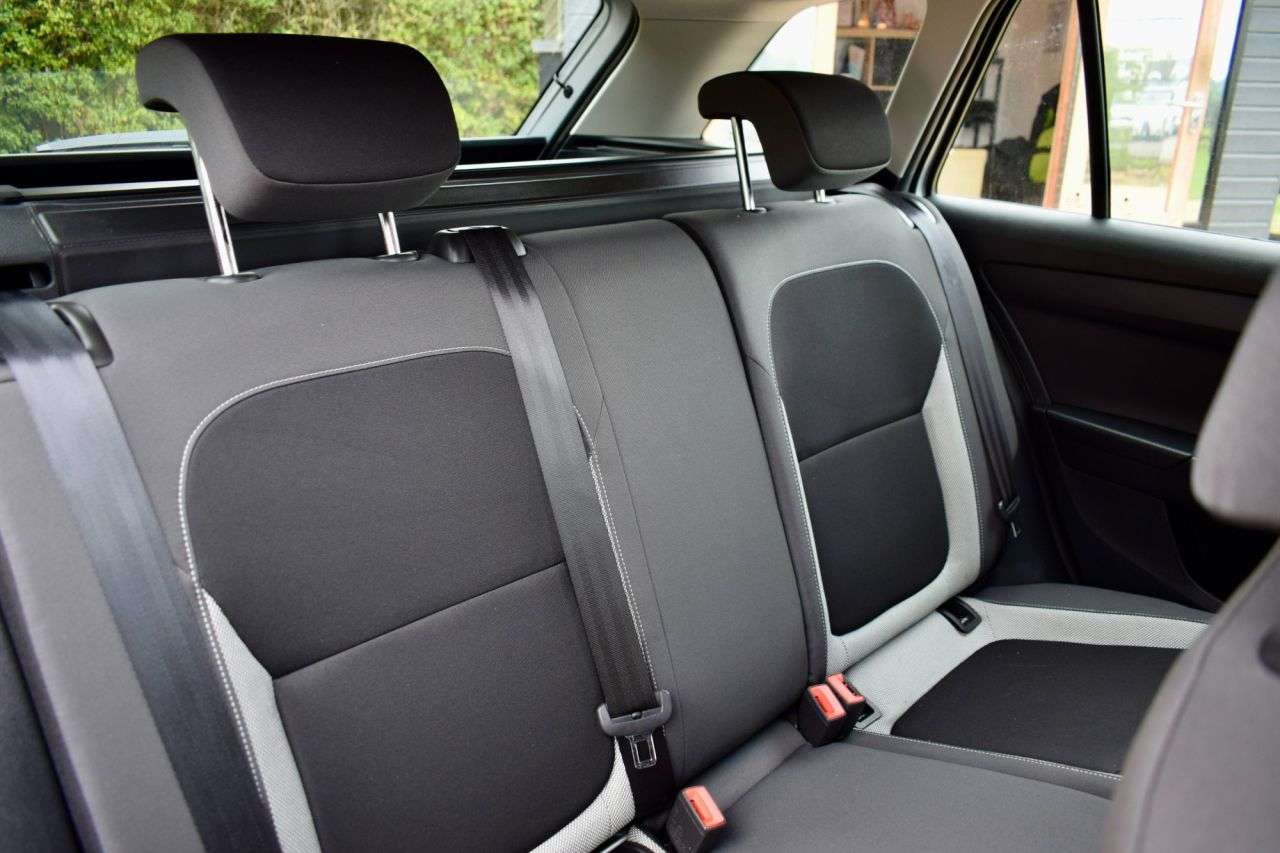 2017 SKODA FABIA 2017 SKODA FABIA