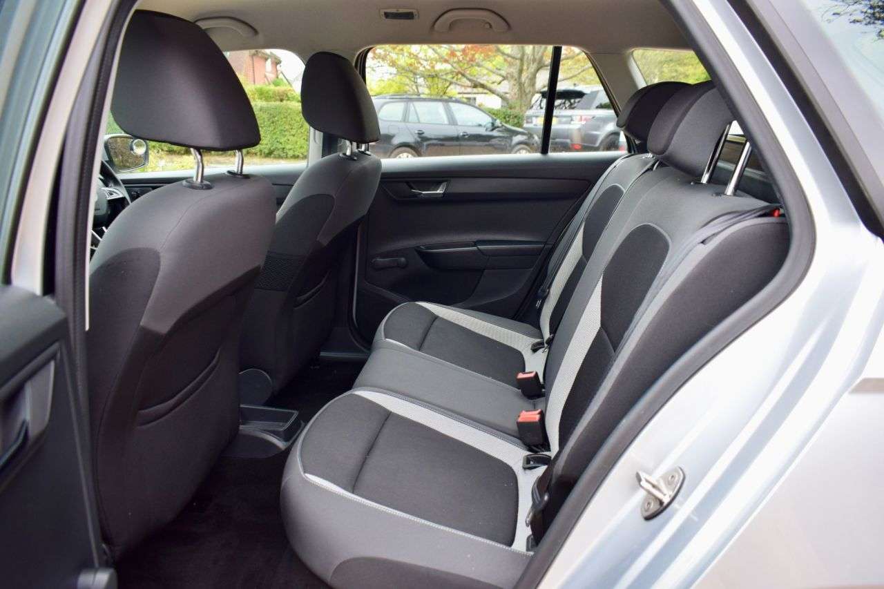 2017 SKODA FABIA 2017 SKODA FABIA