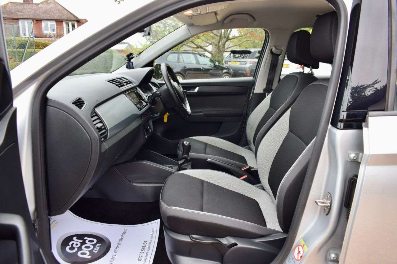 2017 SKODA FABIA 2017 SKODA FABIA