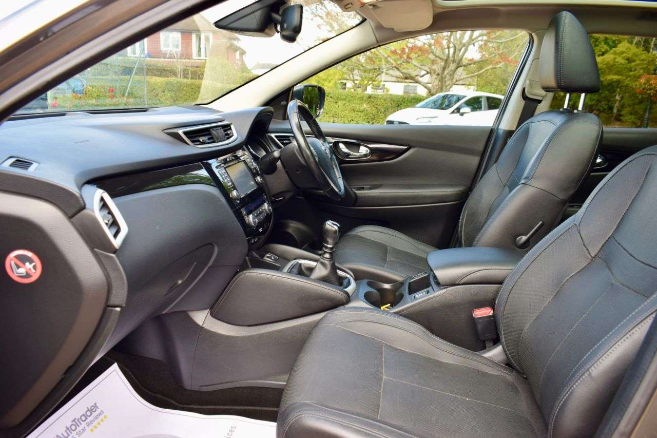 2015 NISSAN QASHQAI 2015 NISSAN QASHQAI