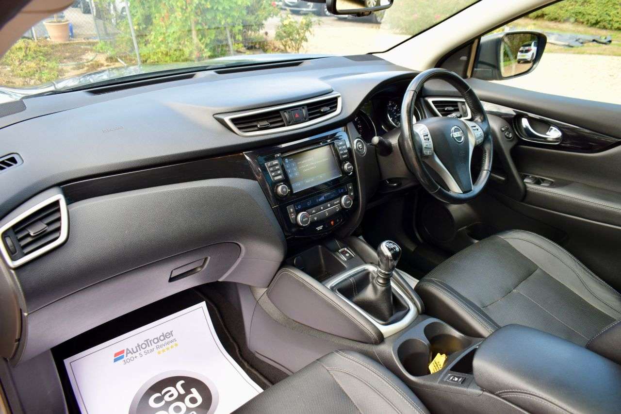 2015 NISSAN QASHQAI 2015 NISSAN QASHQAI