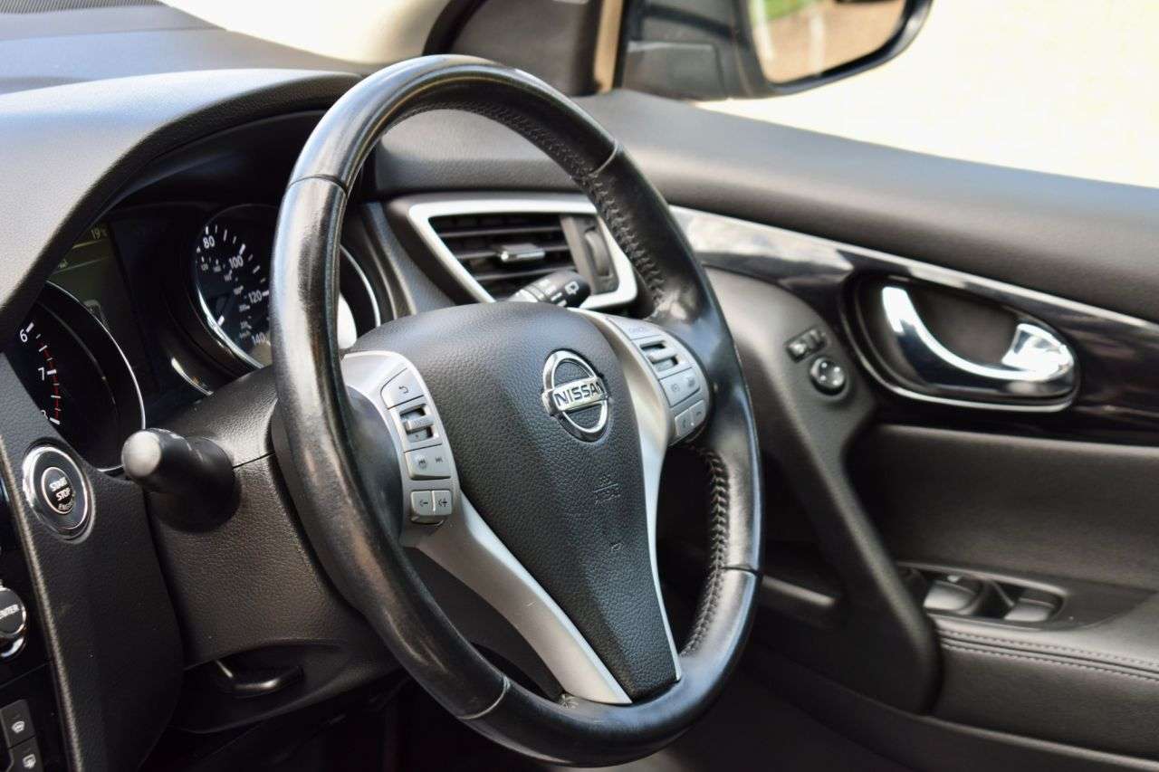 2015 NISSAN QASHQAI 2015 NISSAN QASHQAI