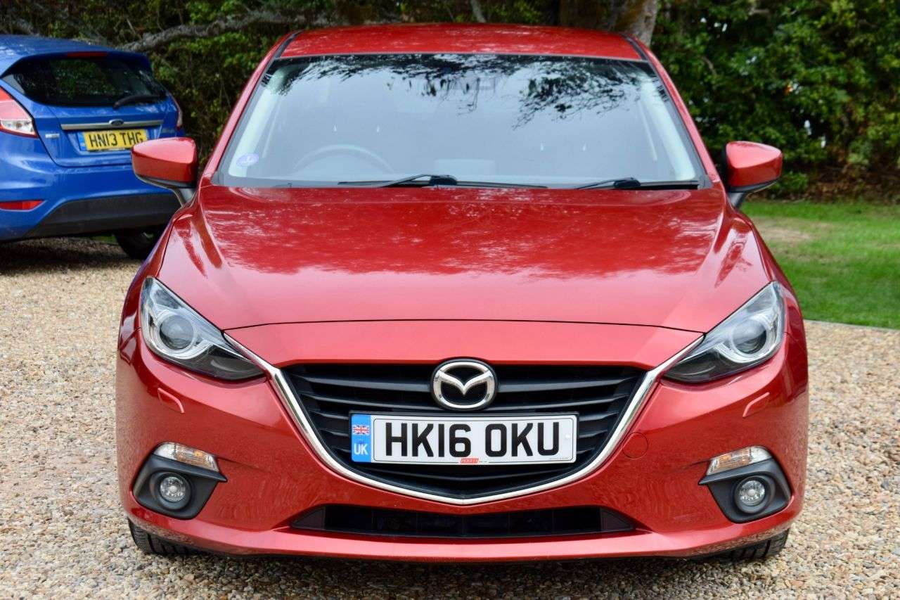A 2016 MAZDA MAZDA3 2.0 SKYACTIV-G SE-L Nav Fastback 4dr Petrol Manual Euro 5 (s/s) (120 ps) A 2016 MAZDA MAZDA3 2.0 SKYACTIV-G SE-L Nav Fastback 4dr Petrol Manual Euro 5 (s/s) (120 ps)