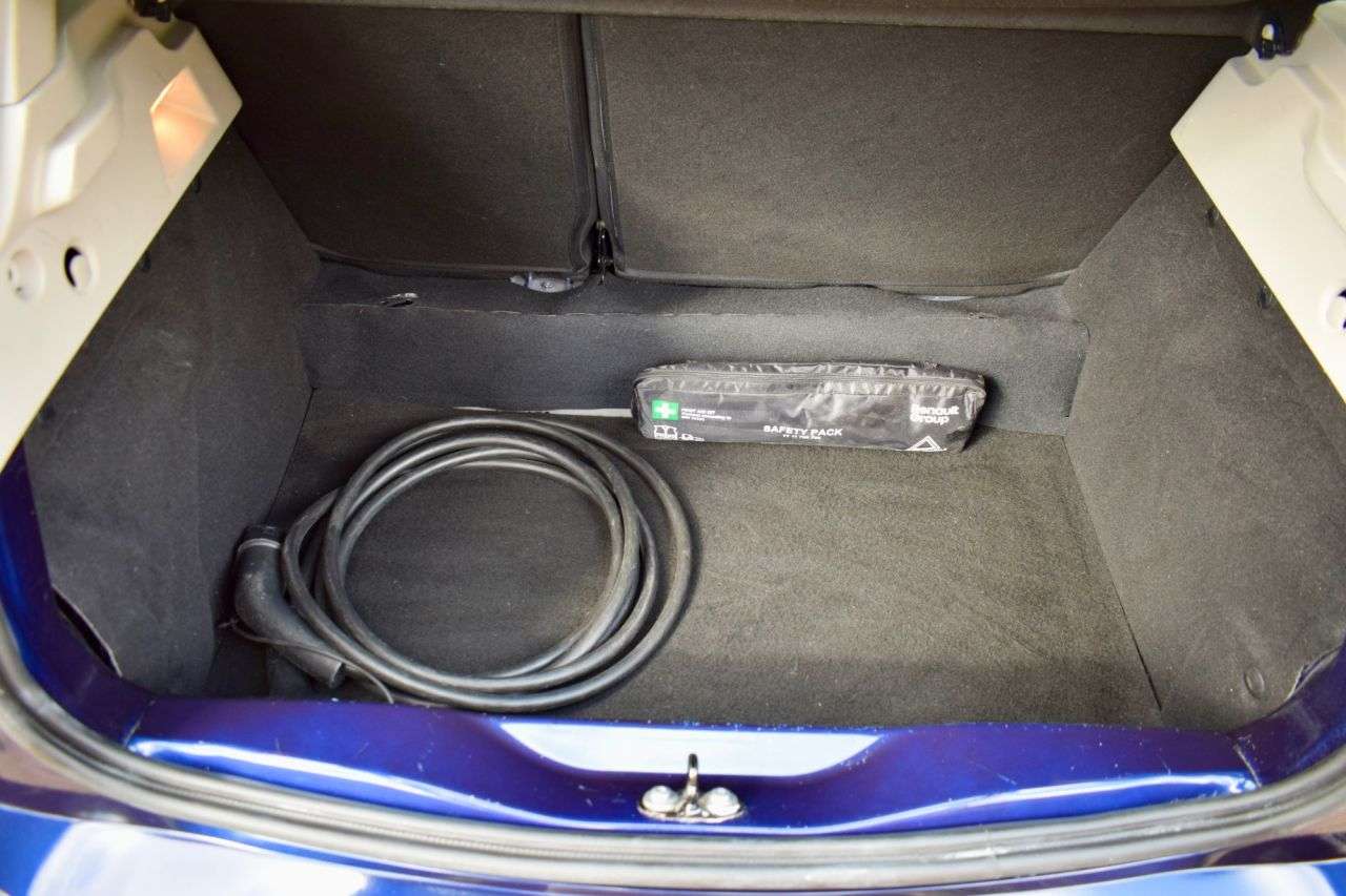 2023 RENAULT ZOE 2023 RENAULT ZOE