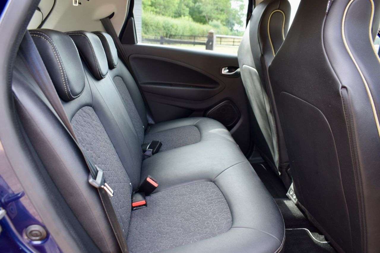 2023 RENAULT ZOE 2023 RENAULT ZOE