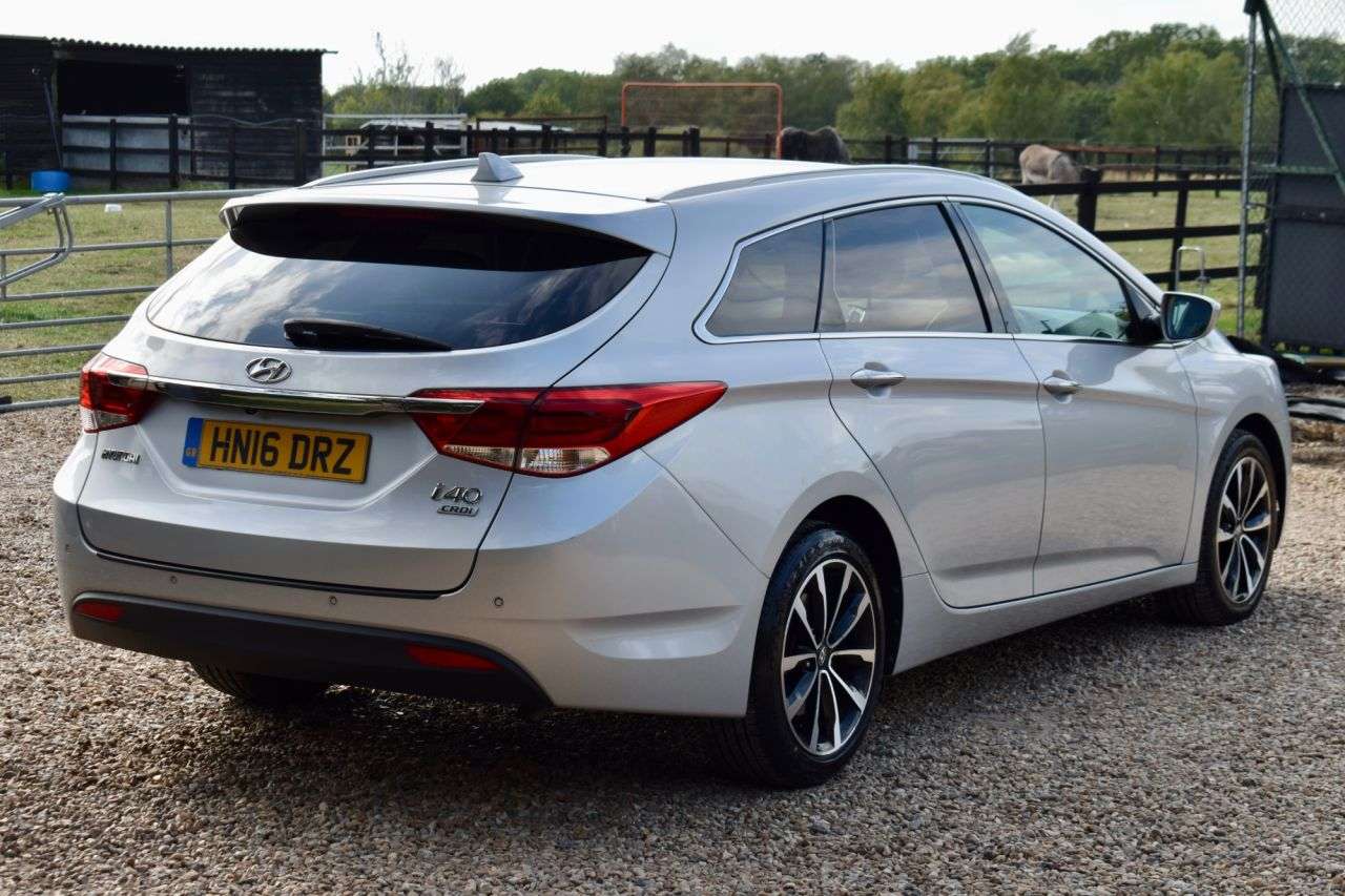 2016 HYUNDAI I40 2016 HYUNDAI I40