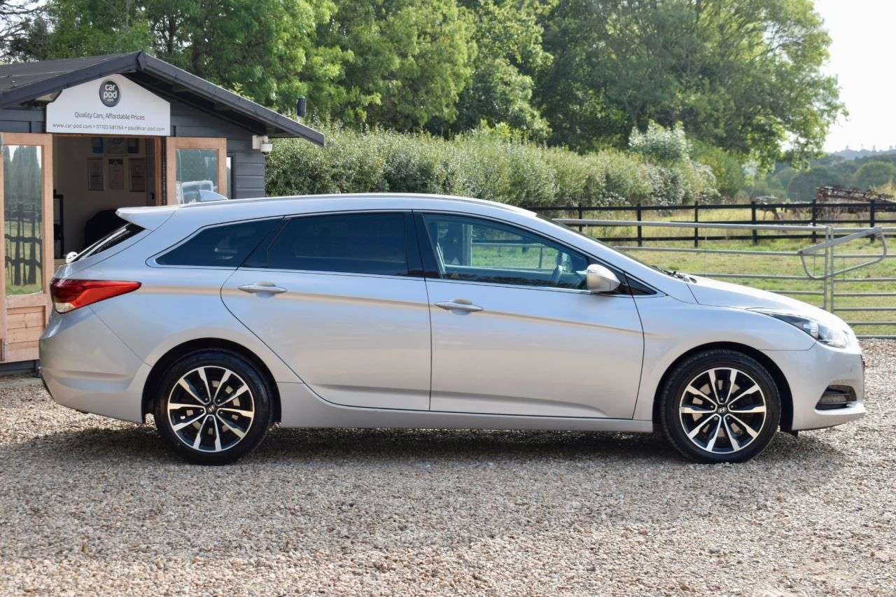 2016 HYUNDAI I40 2016 HYUNDAI I40