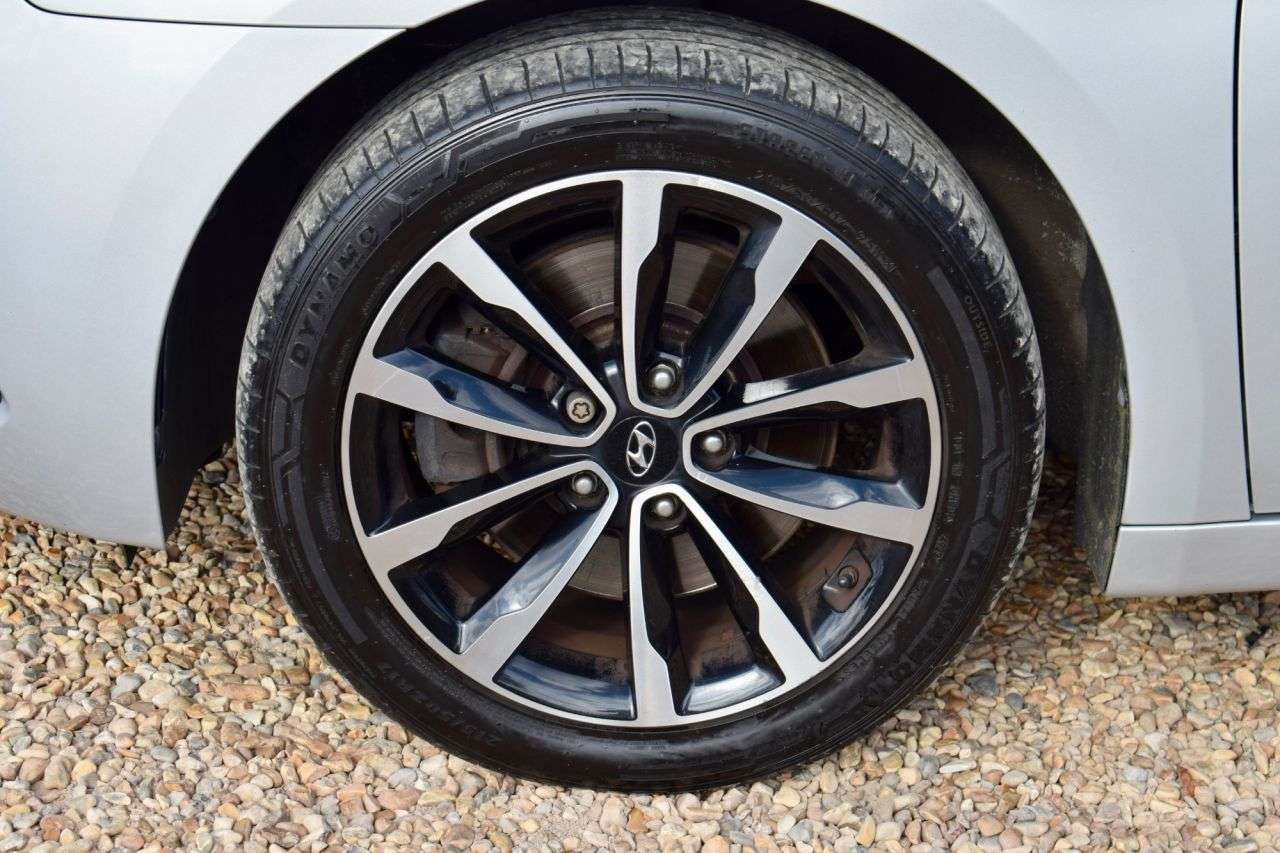 2016 HYUNDAI I40 2016 HYUNDAI I40
