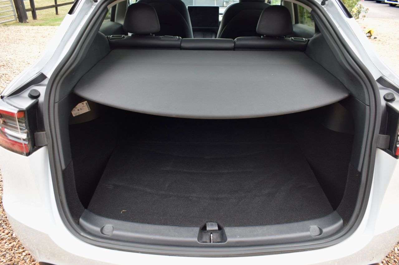 2022 TESLA MODEL Y 2022 TESLA MODEL Y