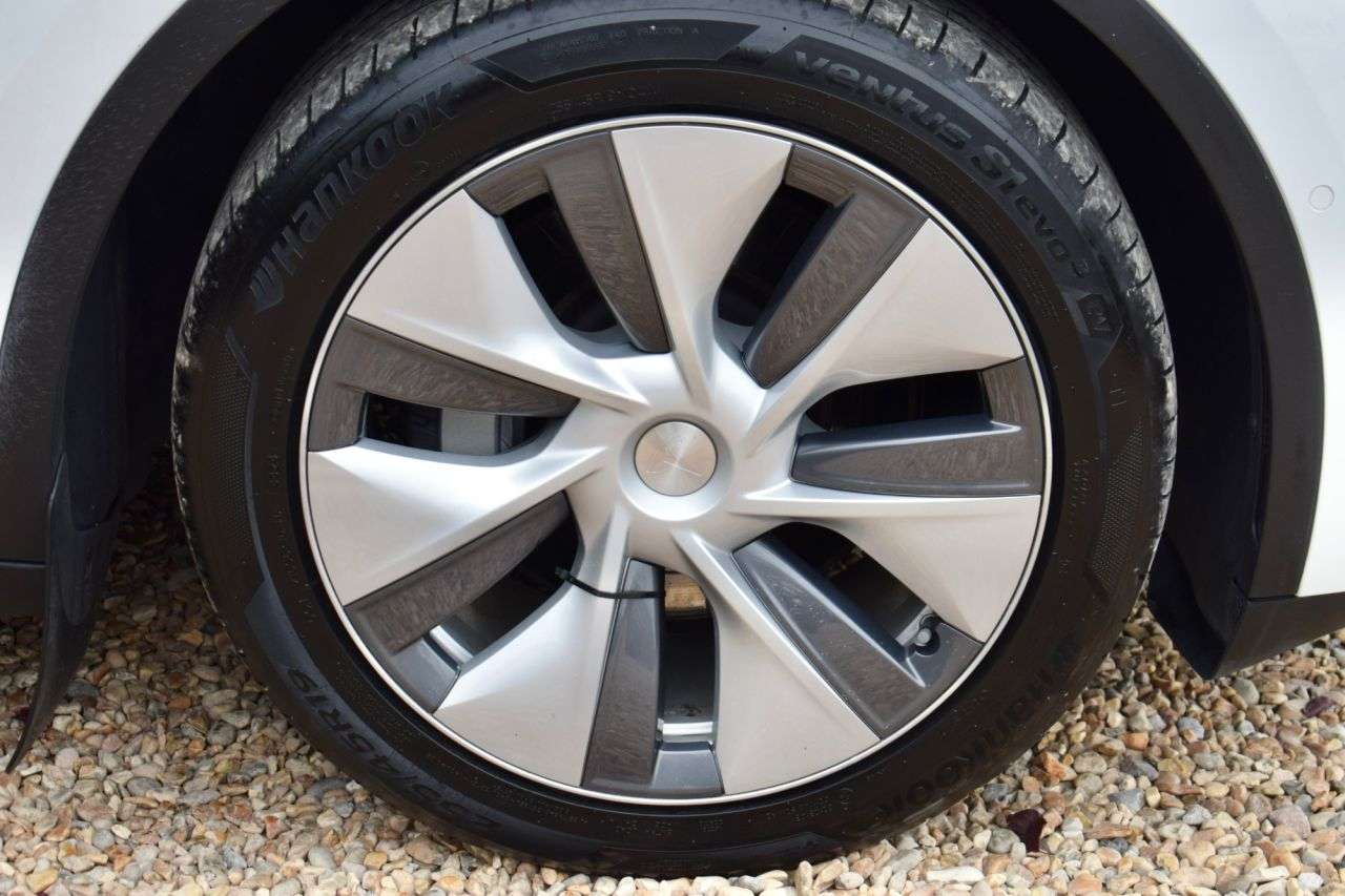 2022 TESLA MODEL Y 2022 TESLA MODEL Y