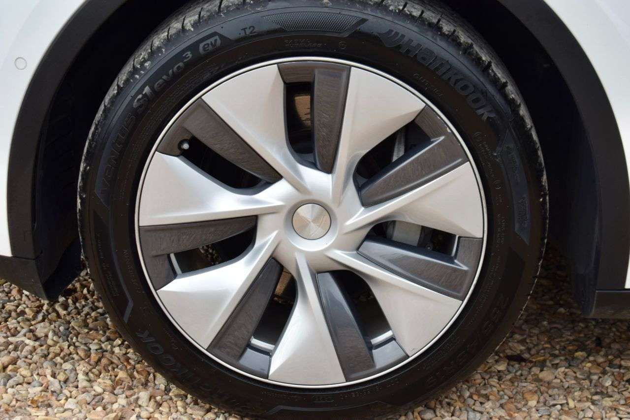 2022 TESLA MODEL Y 2022 TESLA MODEL Y