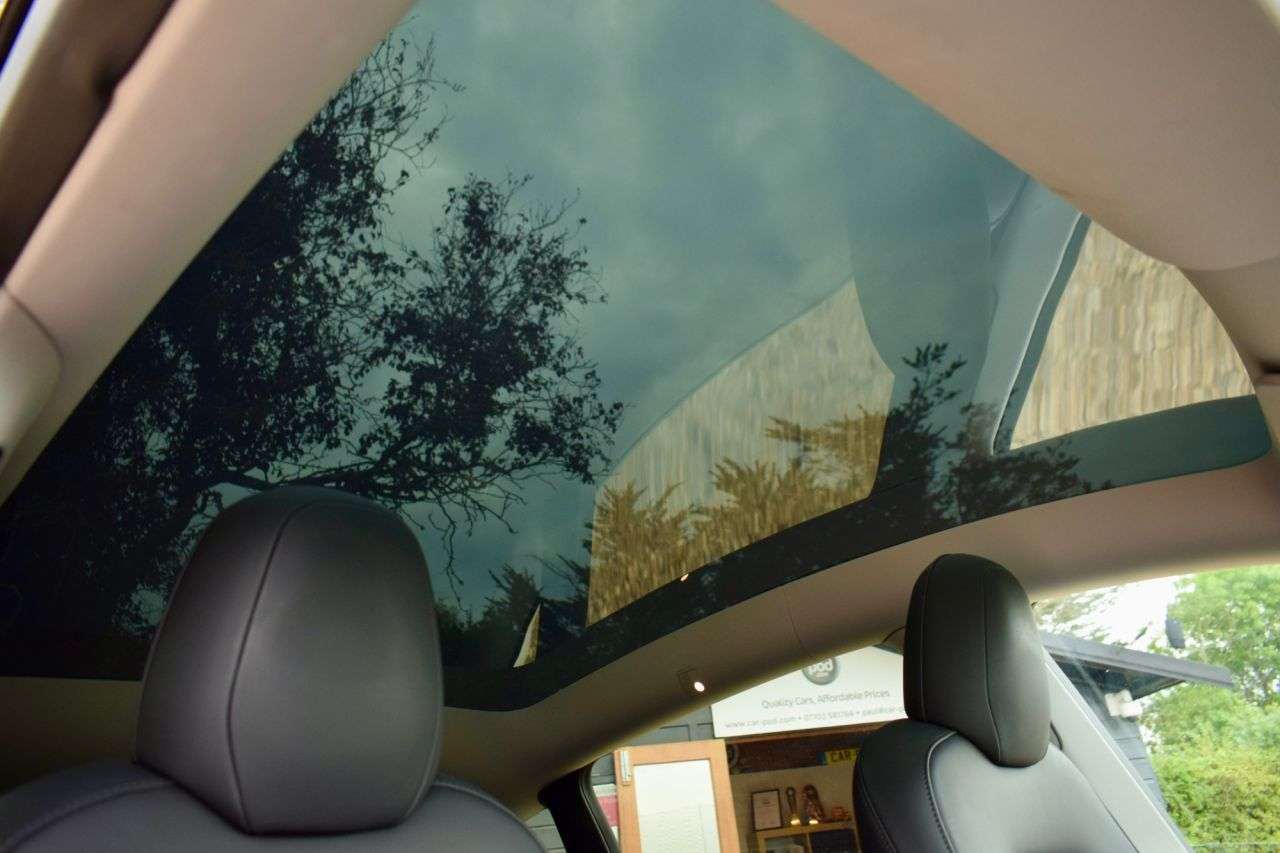 2022 TESLA MODEL Y 2022 TESLA MODEL Y