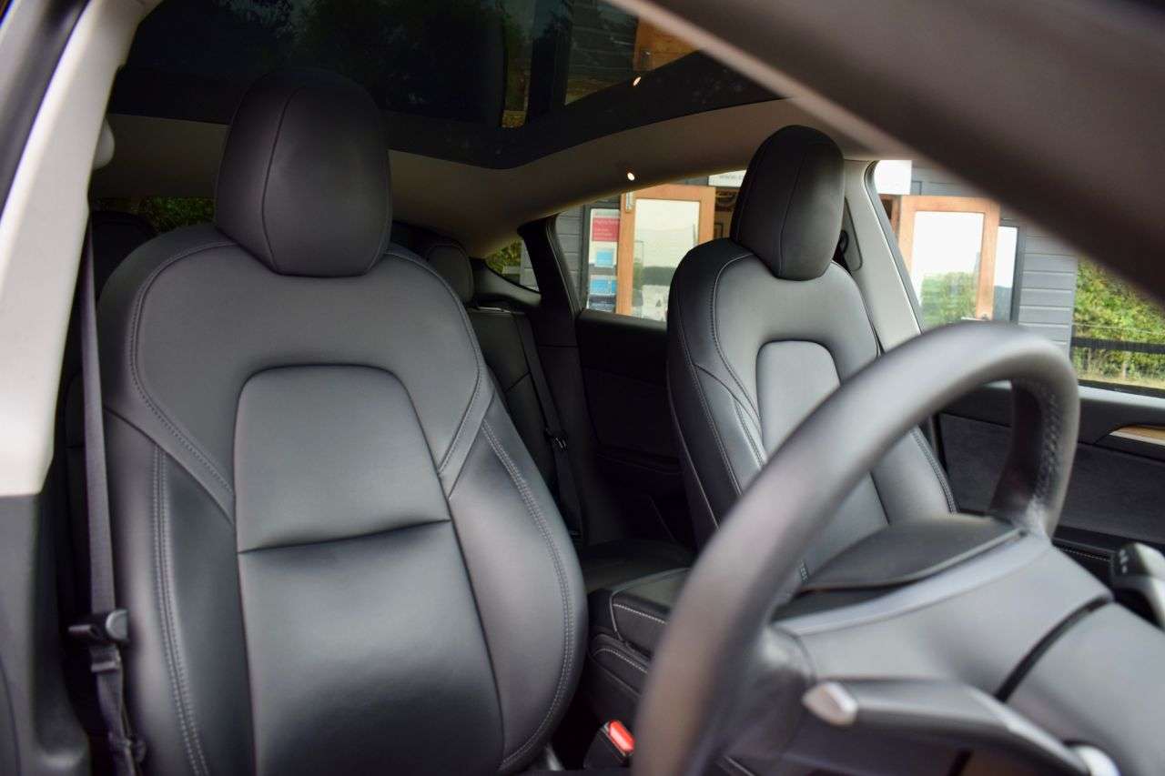 2022 TESLA MODEL Y 2022 TESLA MODEL Y