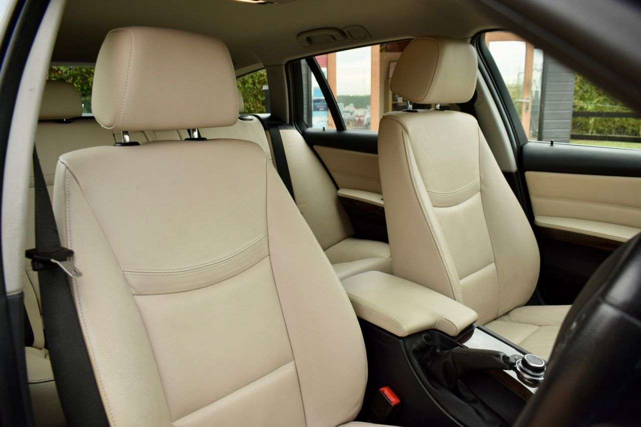 2010 BMW 3 SERIES 2010 BMW 3 SERIES