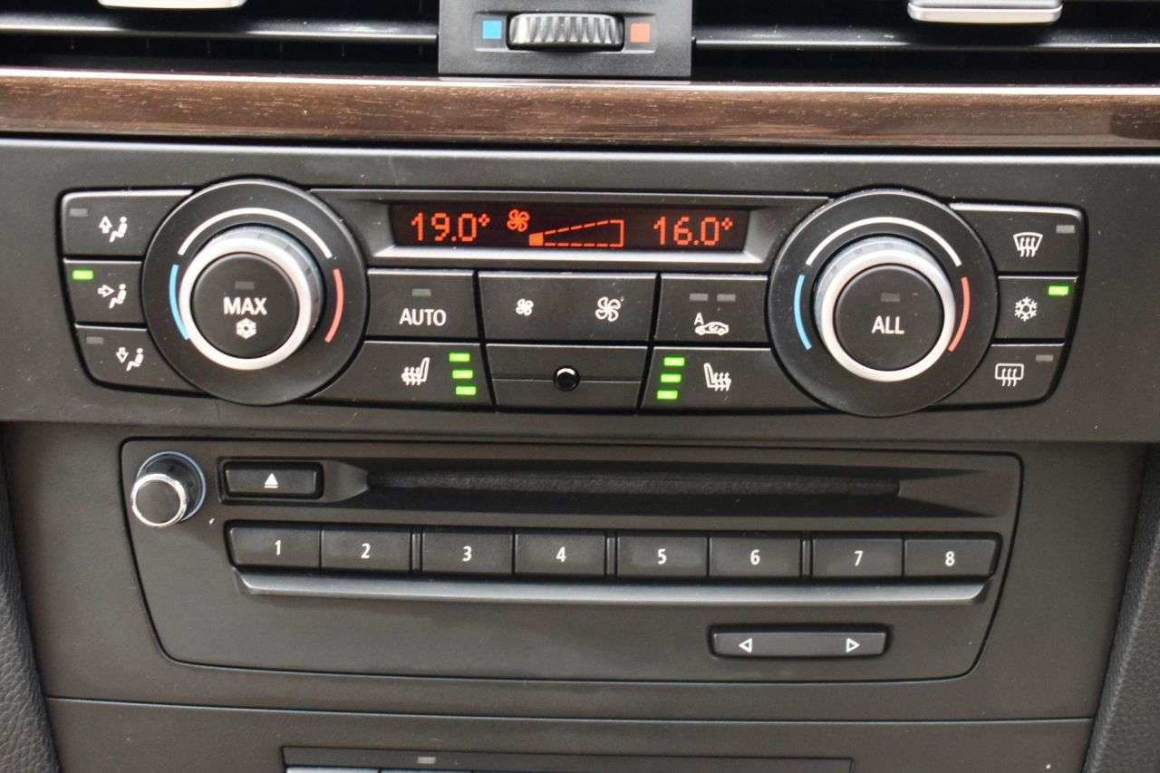 2010 BMW 3 SERIES 2010 BMW 3 SERIES