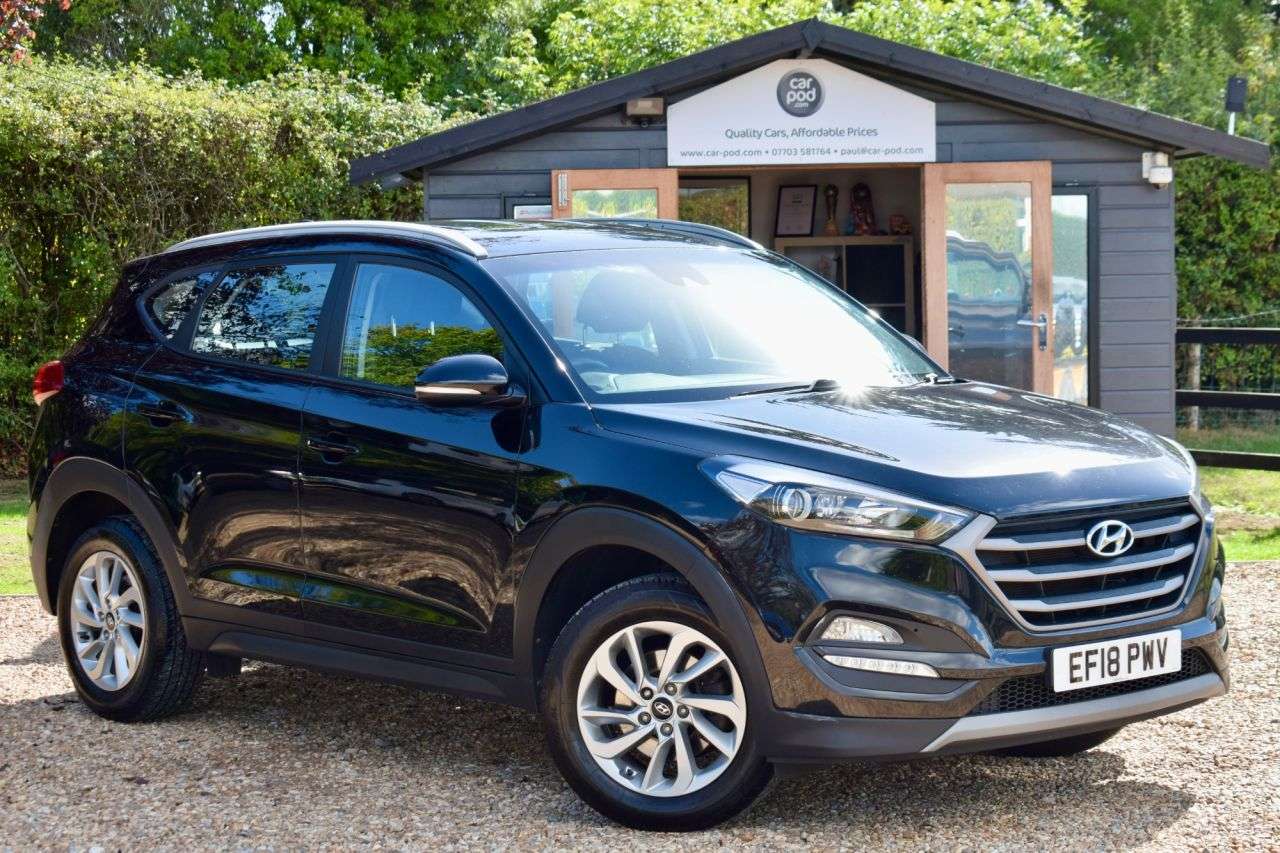 A 2018 HYUNDAI TUCSON 1.6 GDi Blue Drive SE Nav SUV 5dr Petrol Manual Euro 6 (s/s) (132 ps) LOWER A 2018 HYUNDAI TUCSON 1.6 GDi Blue Drive SE Nav SUV 5dr Petrol Manual Euro 6 (s/s) (132 ps) LOWER