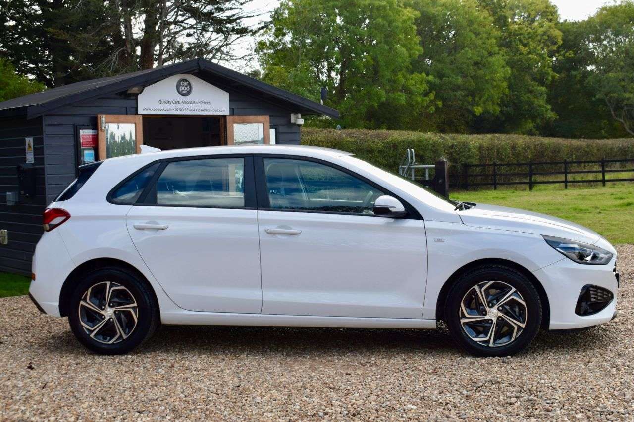 2023 HYUNDAI I30 2023 HYUNDAI I30