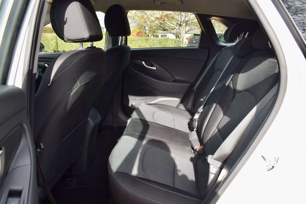 2023 HYUNDAI I30 2023 HYUNDAI I30