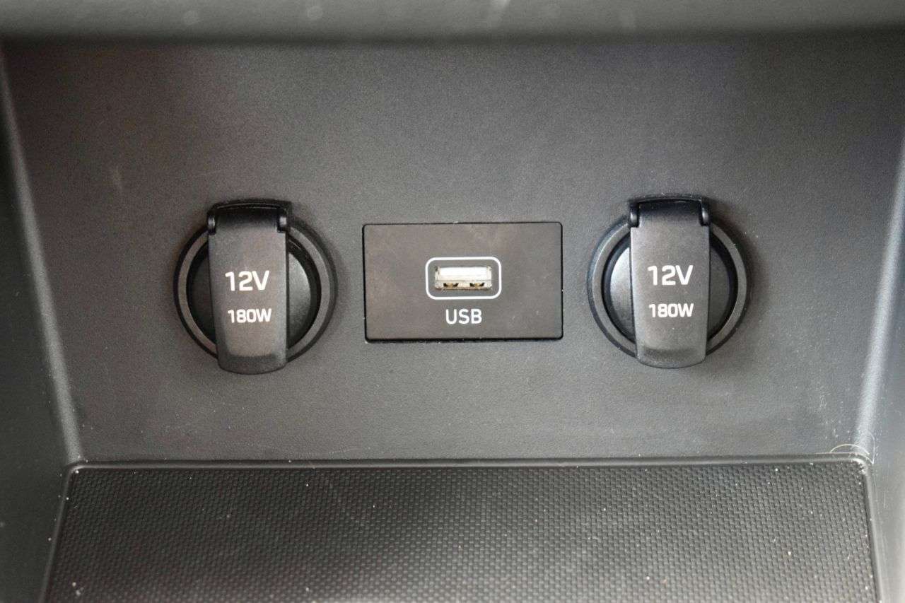 2023 HYUNDAI I30 2023 HYUNDAI I30