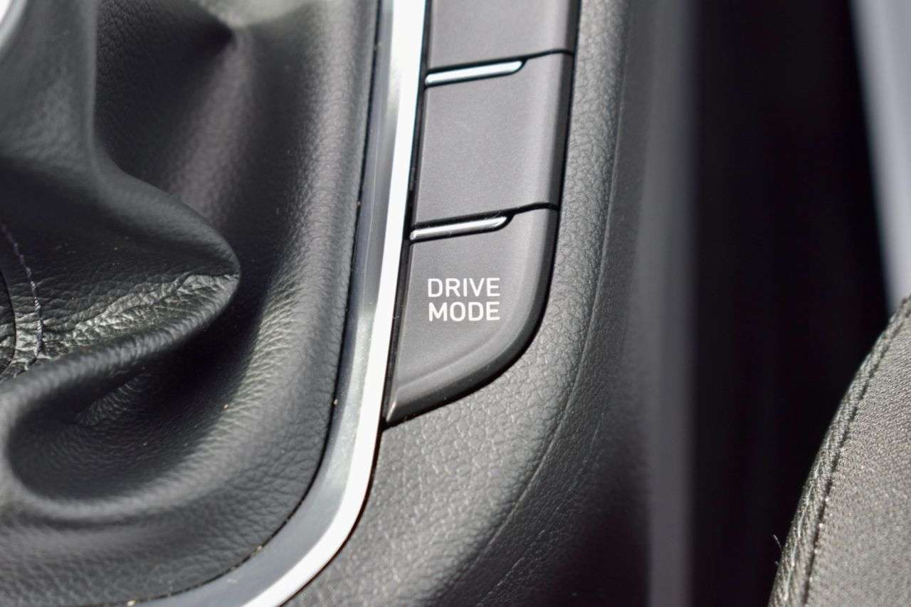2023 HYUNDAI I30 2023 HYUNDAI I30