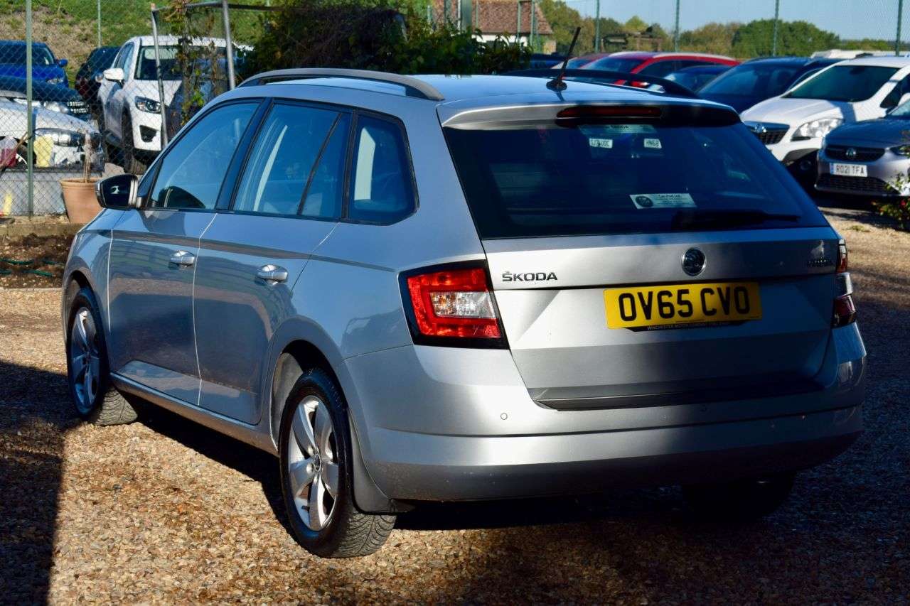2015 SKODA FABIA 2015 SKODA FABIA