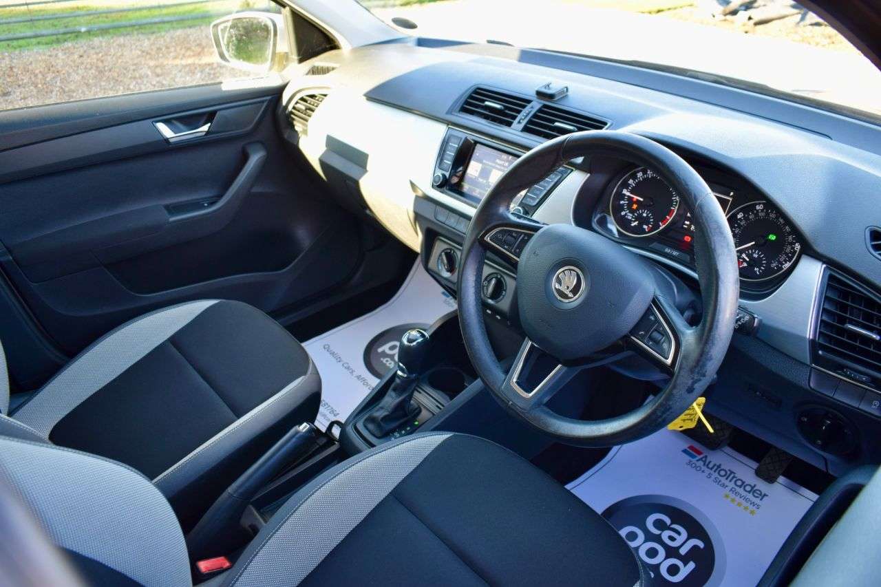 2015 SKODA FABIA 2015 SKODA FABIA