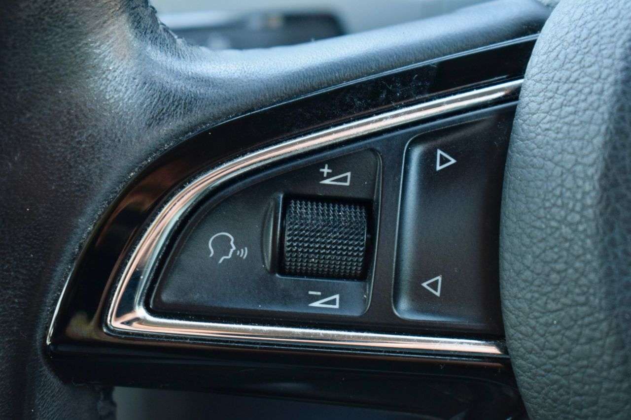 2015 SKODA FABIA 2015 SKODA FABIA