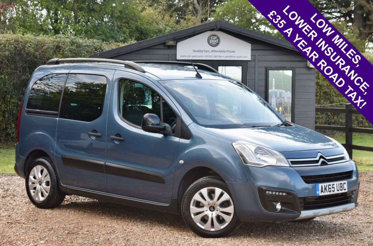 A 2015 CITROEN BERLINGO 1.6 BlueHDi XTR Multispace MPV 5dr Diesel Manual Euro 6 (100 ps) 2 OWNERS + A 2015 CITROEN BERLINGO 1.6 BlueHDi XTR Multispace MPV 5dr Diesel Manual Euro 6 (100 ps) 2 OWNERS +