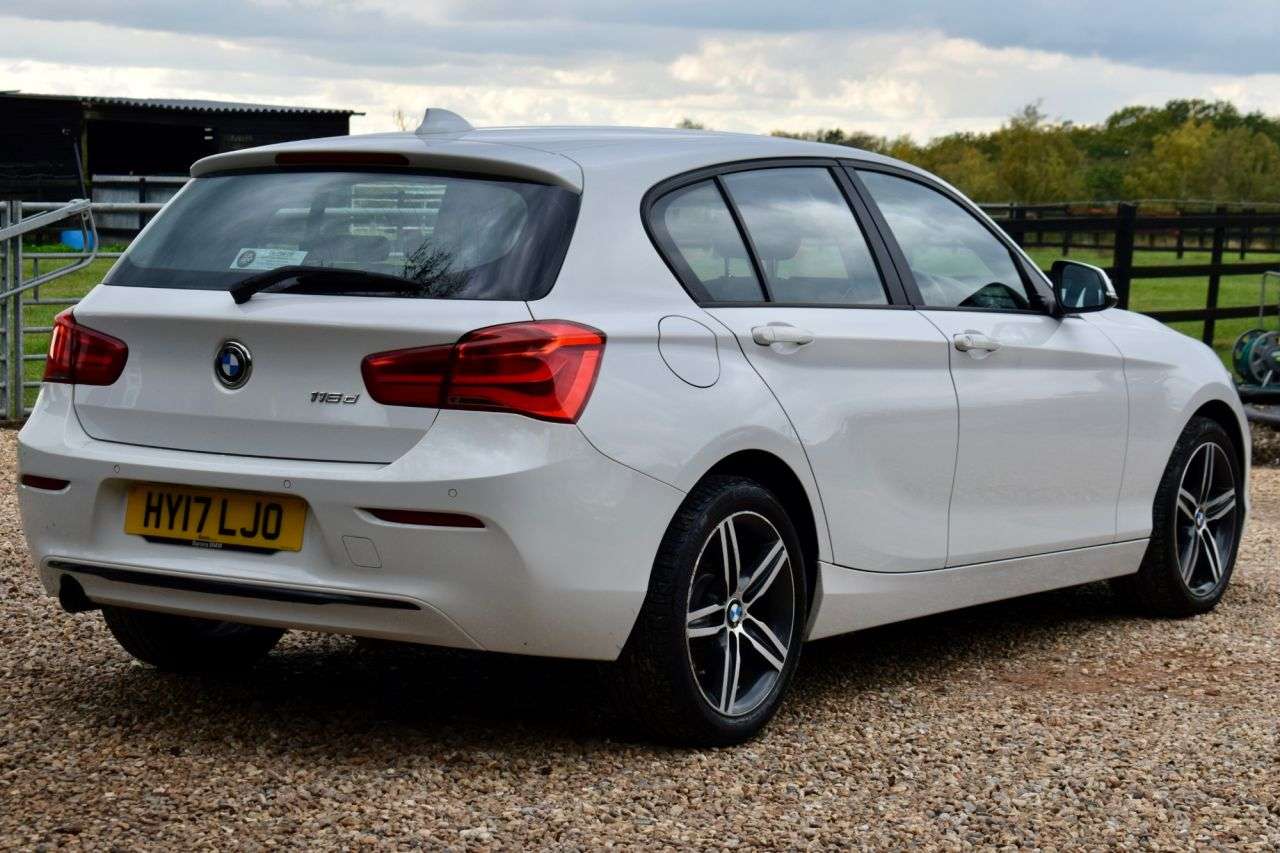2017 BMW 1 SERIES 2017 BMW 1 SERIES
