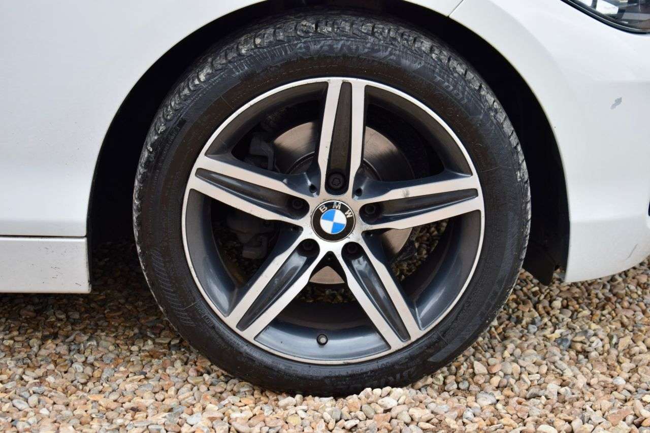 2017 BMW 1 SERIES 2017 BMW 1 SERIES