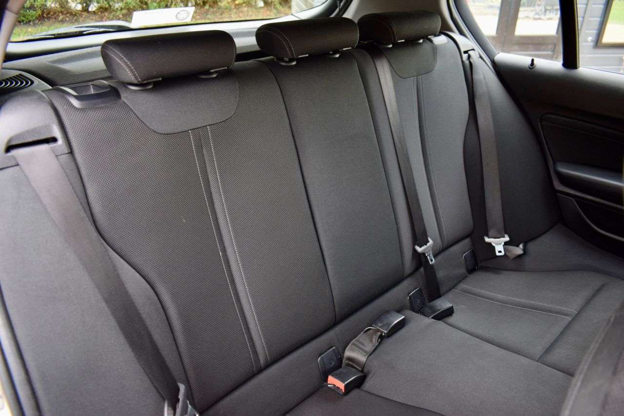 2017 BMW 1 SERIES 2017 BMW 1 SERIES