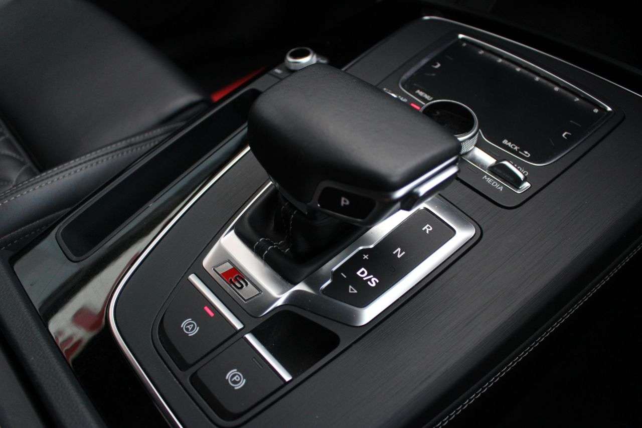 2018 AUDI Q5 2018 AUDI Q5