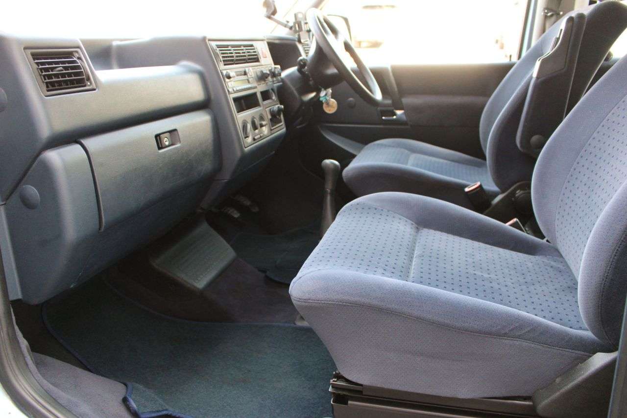 2002 VOLKSWAGEN CARAVELLE 2002 VOLKSWAGEN CARAVELLE