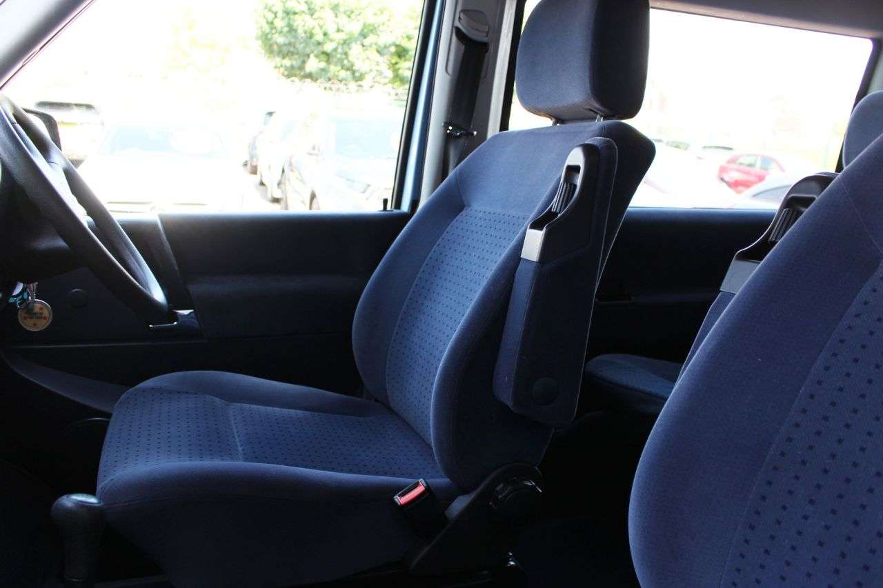 2002 VOLKSWAGEN CARAVELLE 2002 VOLKSWAGEN CARAVELLE