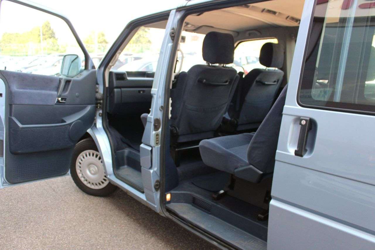 2002 VOLKSWAGEN CARAVELLE 2002 VOLKSWAGEN CARAVELLE